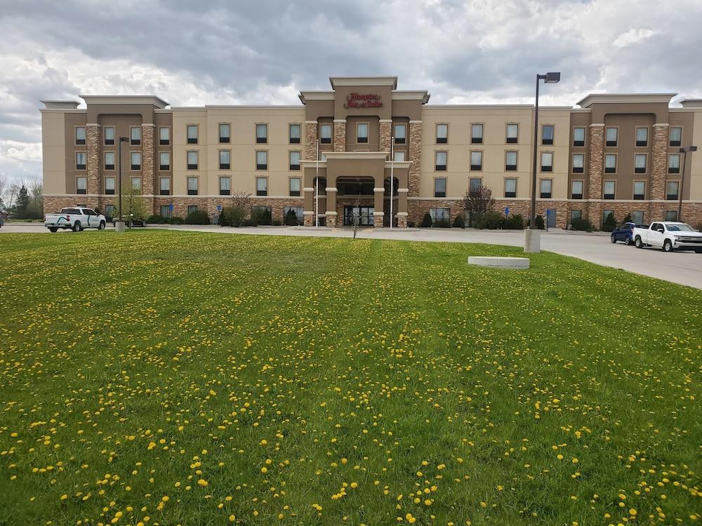 Hampton Inn & Suites Джеймстаун Екстериор снимка